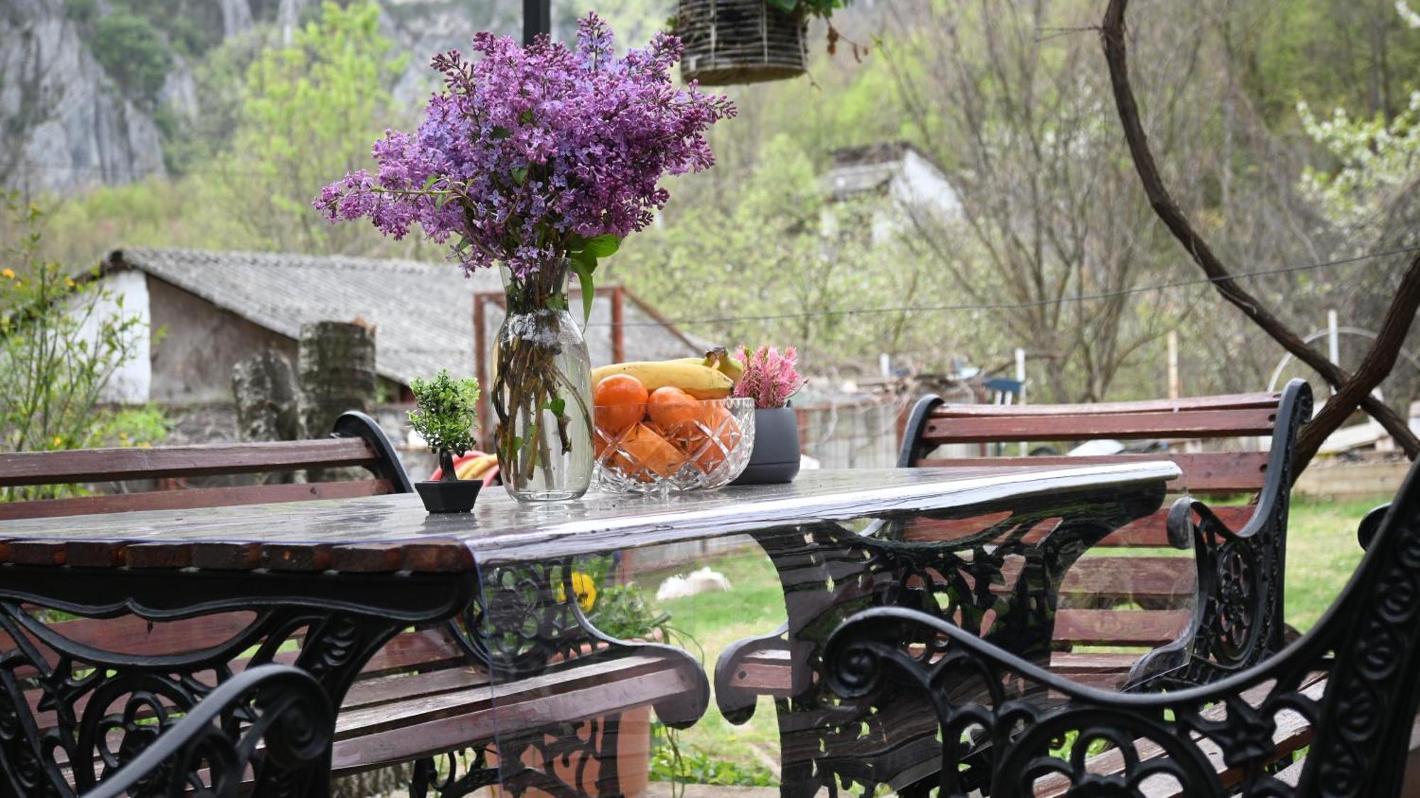 Canyon Matka - Unique Place For Stay Skopje Exterior photo
